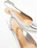 pointed sling back kitten heeled shoes in silver