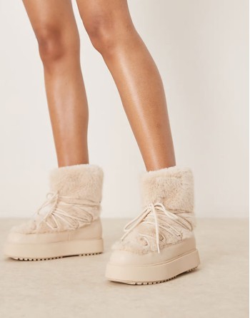 fluffy snow boot in cream