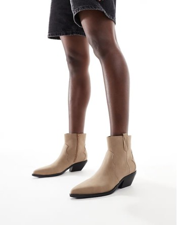 mid leg fringe western boots in white