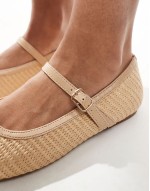 ballet shoes with buckle in raffia natural