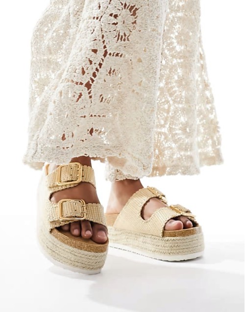 Traffic double buckle flatform mules in natural
