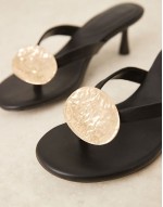 Heated trim detail toe thong mid sandals in black